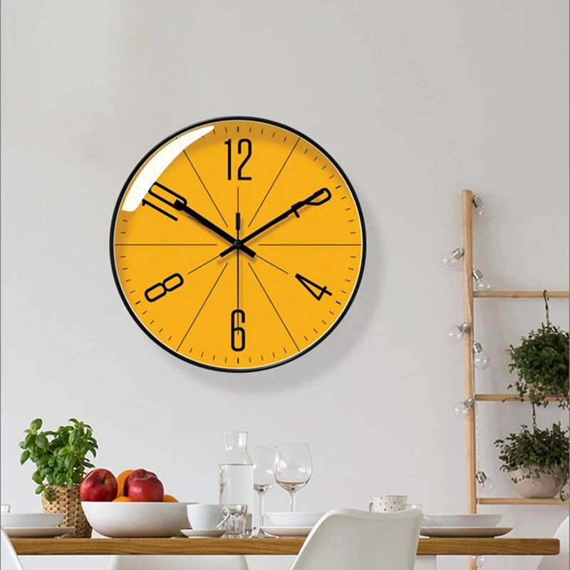 Orologio da Parete Rotondo con Quadrante Giallo e Cornice Nera