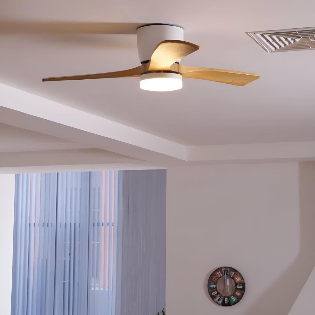 Ventilatore a soffitto in legno nordico moderno con luce e telecomando