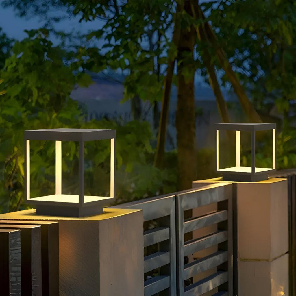 Moderna Lampada da Esterno Solare con Design a Struttura Aperta