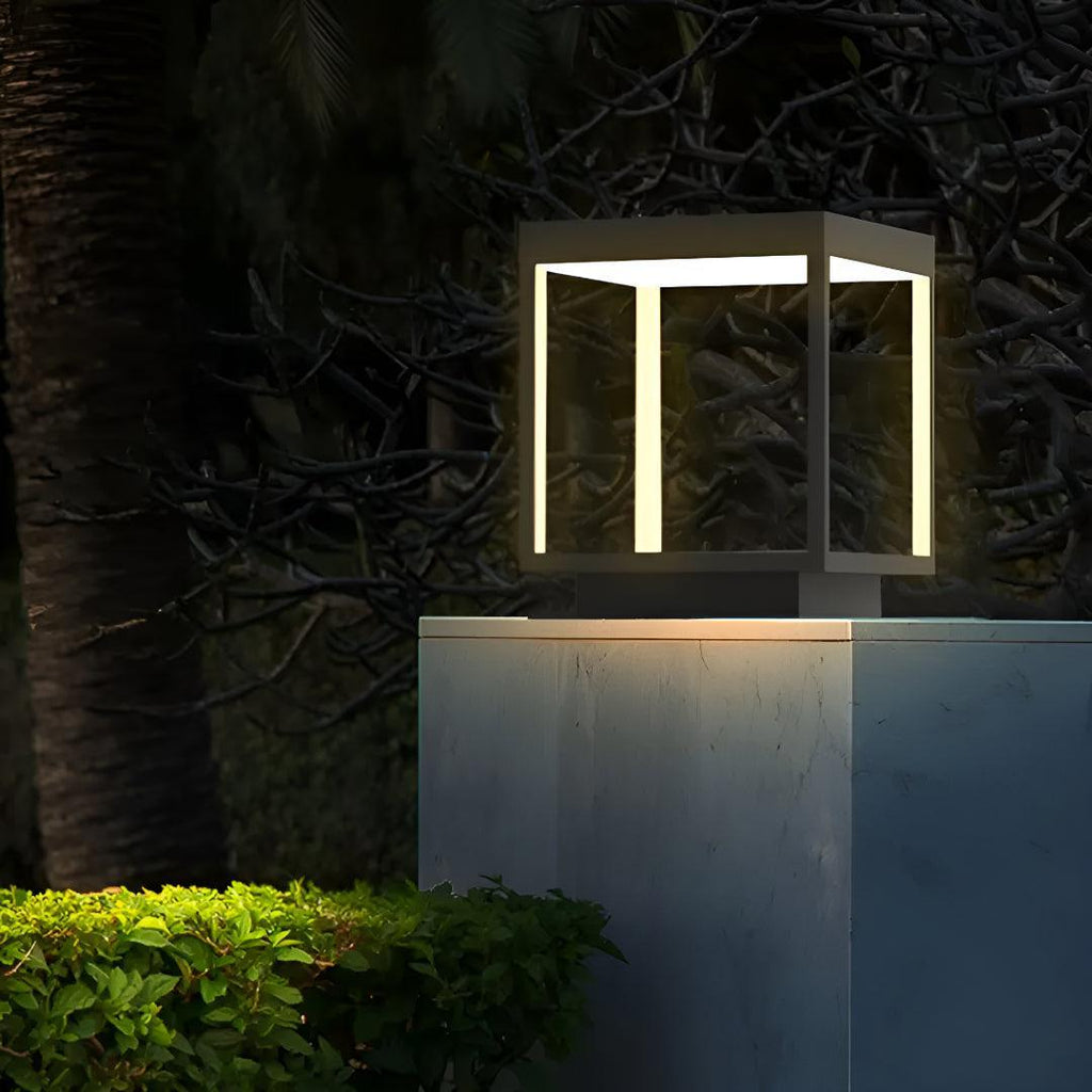 Moderna Lampada da Esterno Solare con Design a Struttura Aperta