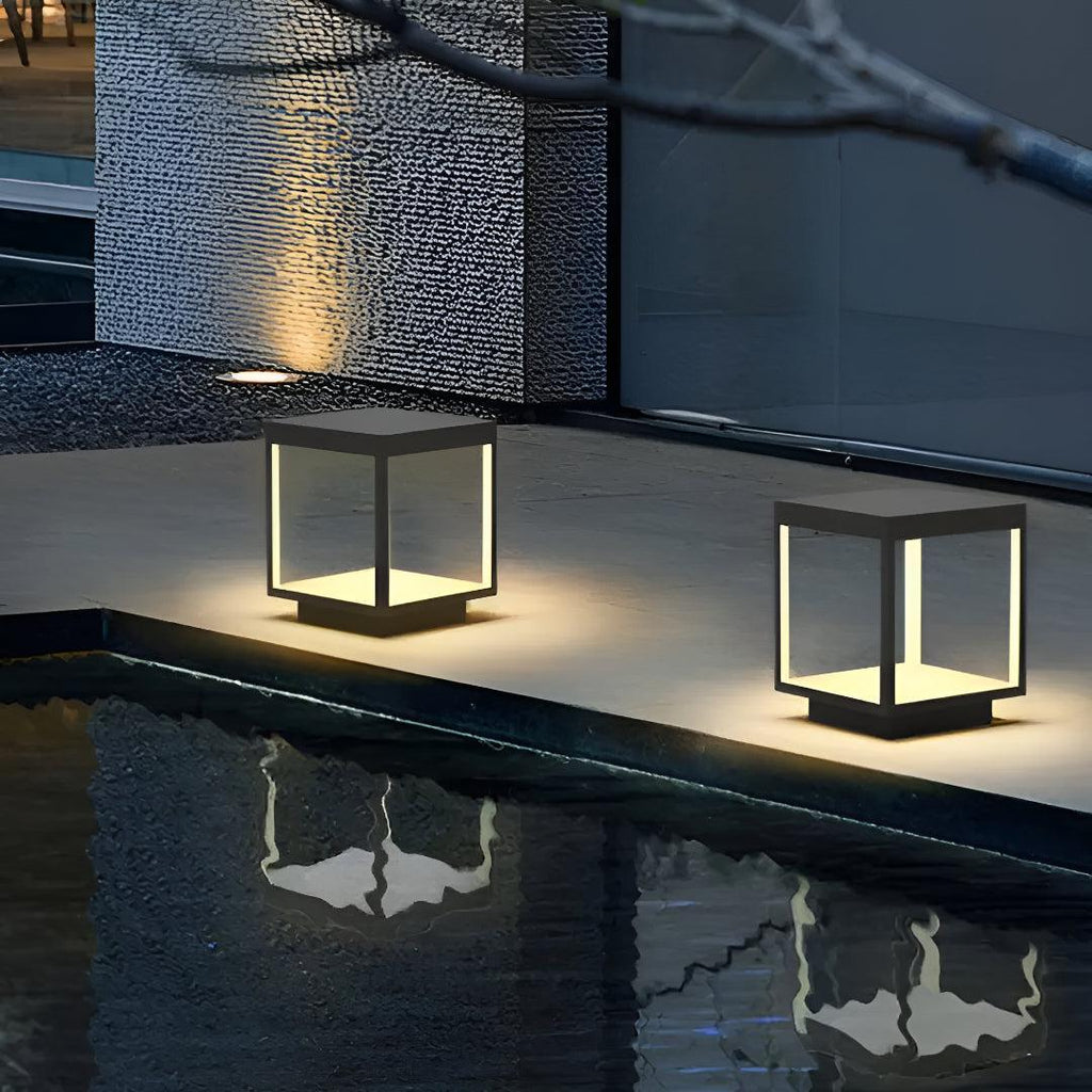 Moderna Lampada da Esterno Solare con Design a Struttura Aperta