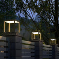 Moderna Lampada da Esterno Solare con Design a Struttura Aperta
