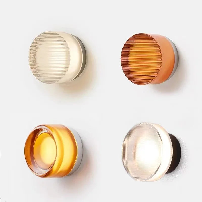 Frendorf - Moderna lampada da parete rotonda per un'eleganza atmosferica