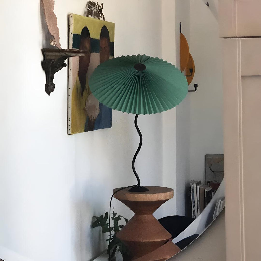 Lampada da Tavolo Moderna a Ondine con Paralume Plissettato