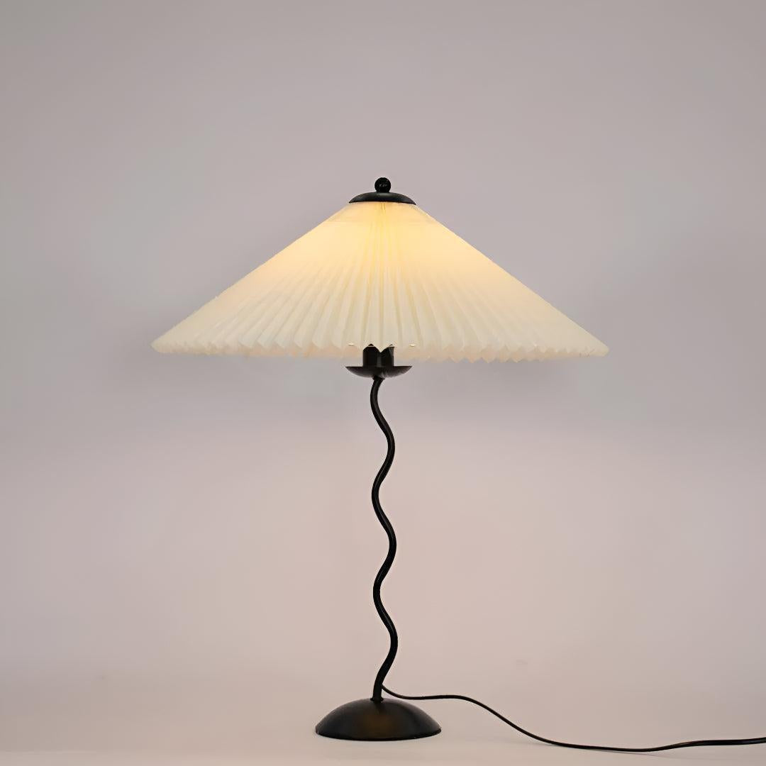 Lampada da Tavolo Moderna a Ondine con Paralume Plissettato