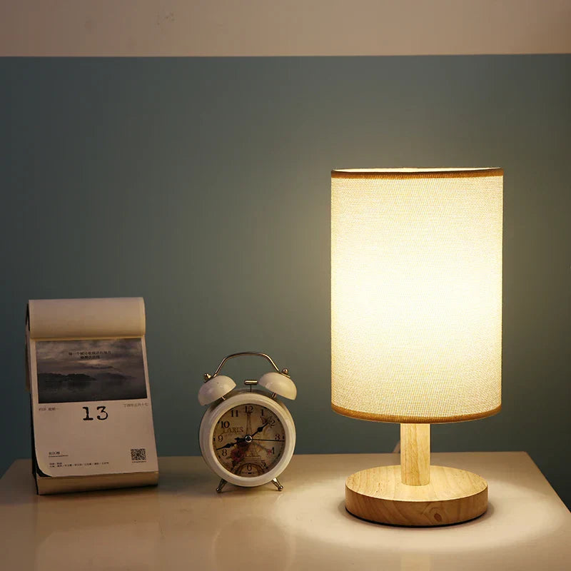 Aiko – Lampada Organica in Legno e Lino con Telecomando