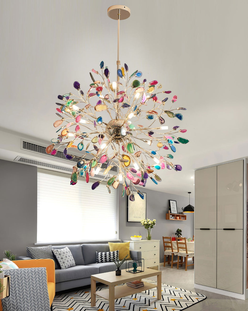 Norivana | Lampadario in Agata Naturale con Struttura Dorata per Ambienti Eleganti