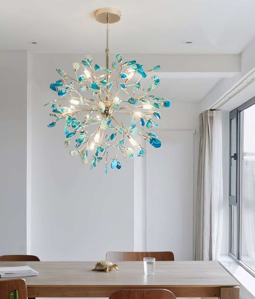Norivana | Lampadario in Agata Naturale con Struttura Dorata per Ambienti Eleganti