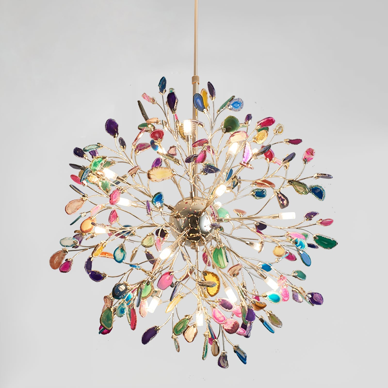 Norivana | Lampadario in Agata Naturale con Struttura Dorata per Ambienti Eleganti