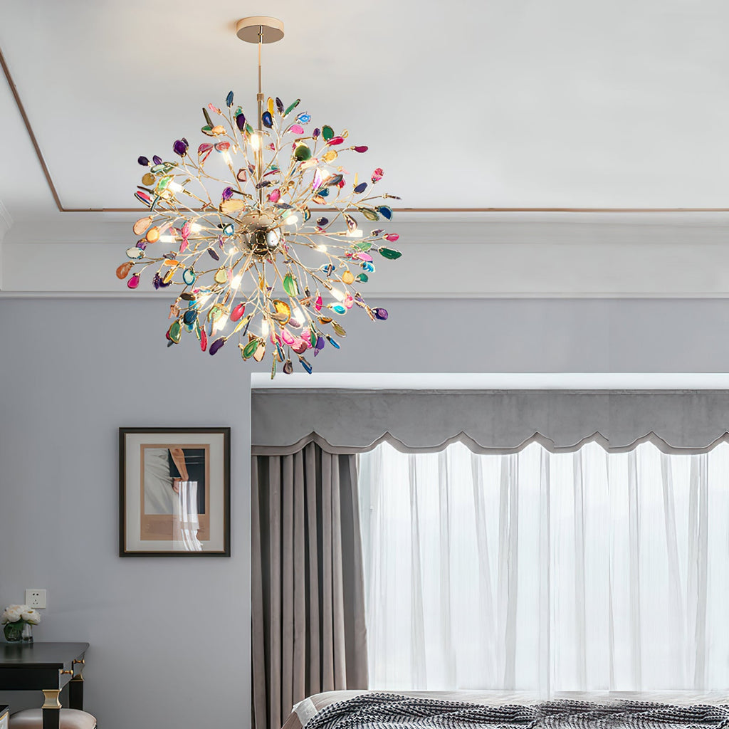 Norivana | Lampadario in Agata Naturale con Struttura Dorata per Ambienti Eleganti