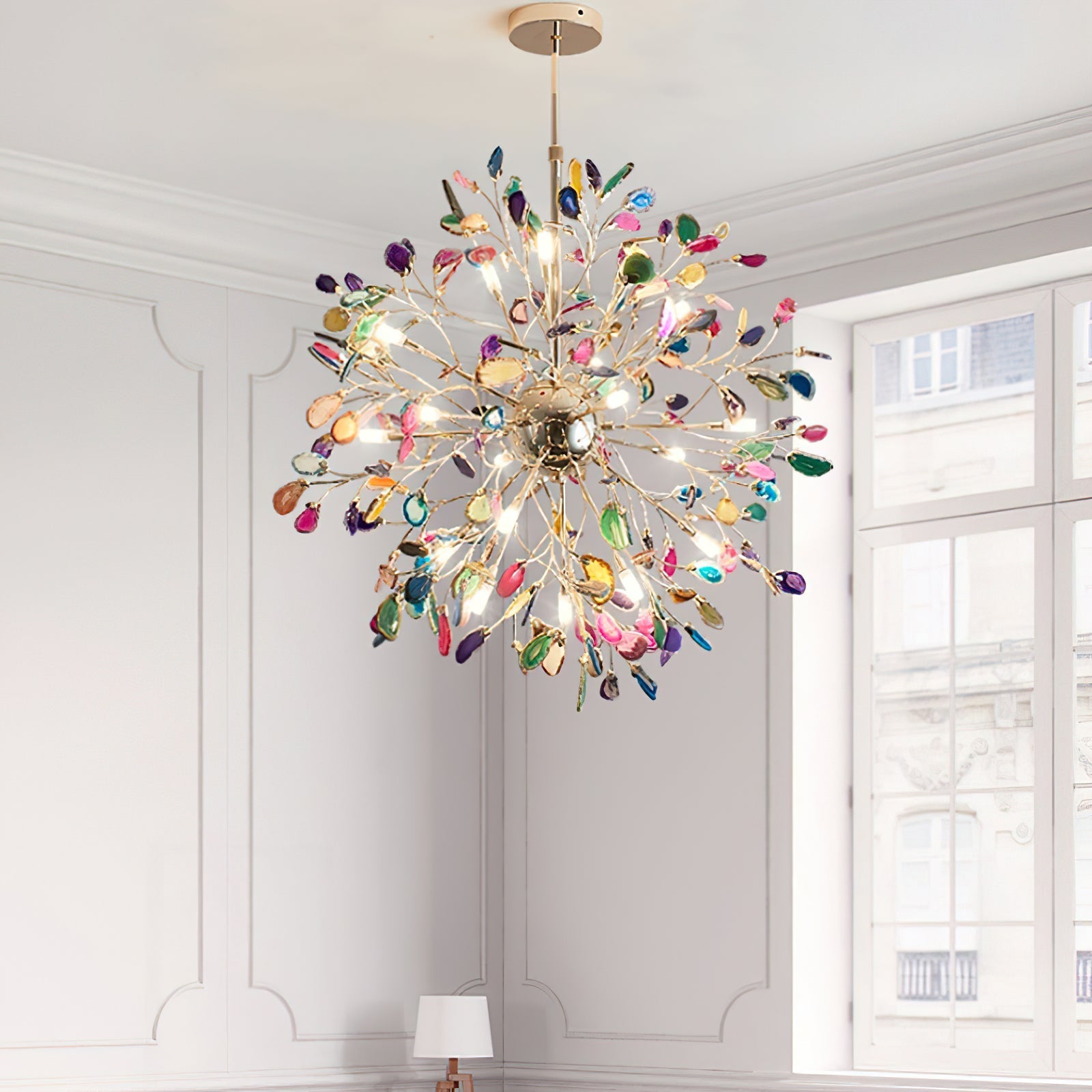 Norivana | Lampadario in Agata Naturale con Struttura Dorata per Ambienti Eleganti