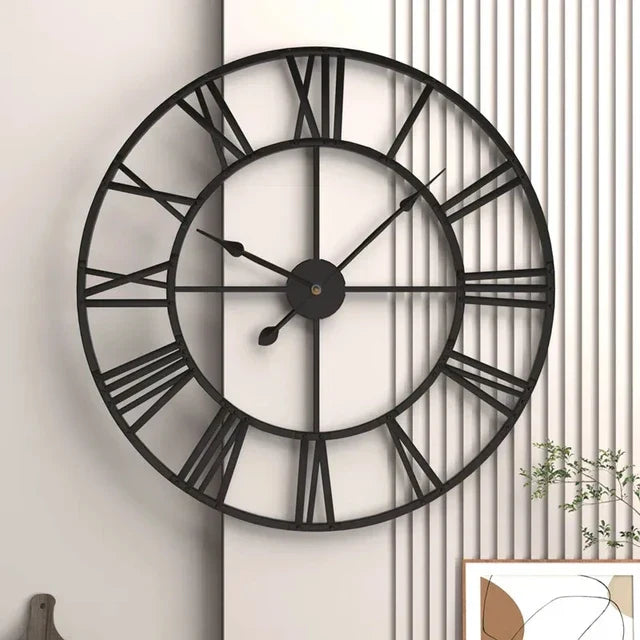 RetroRoman - Orologio Metallico Maestoso