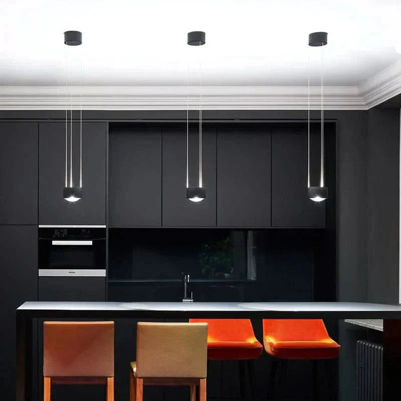 Lampada a sospensione LED moderna per spazi interni