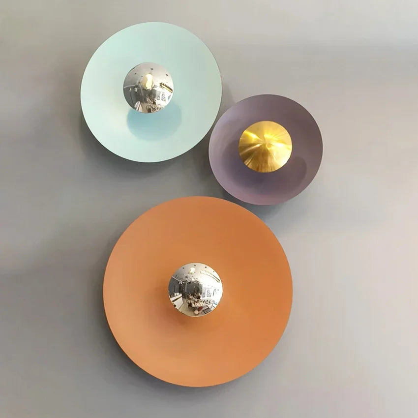 ColorBurst – Lampada LED Rotonda Moderna con Luce Regolabile e Vari Colori