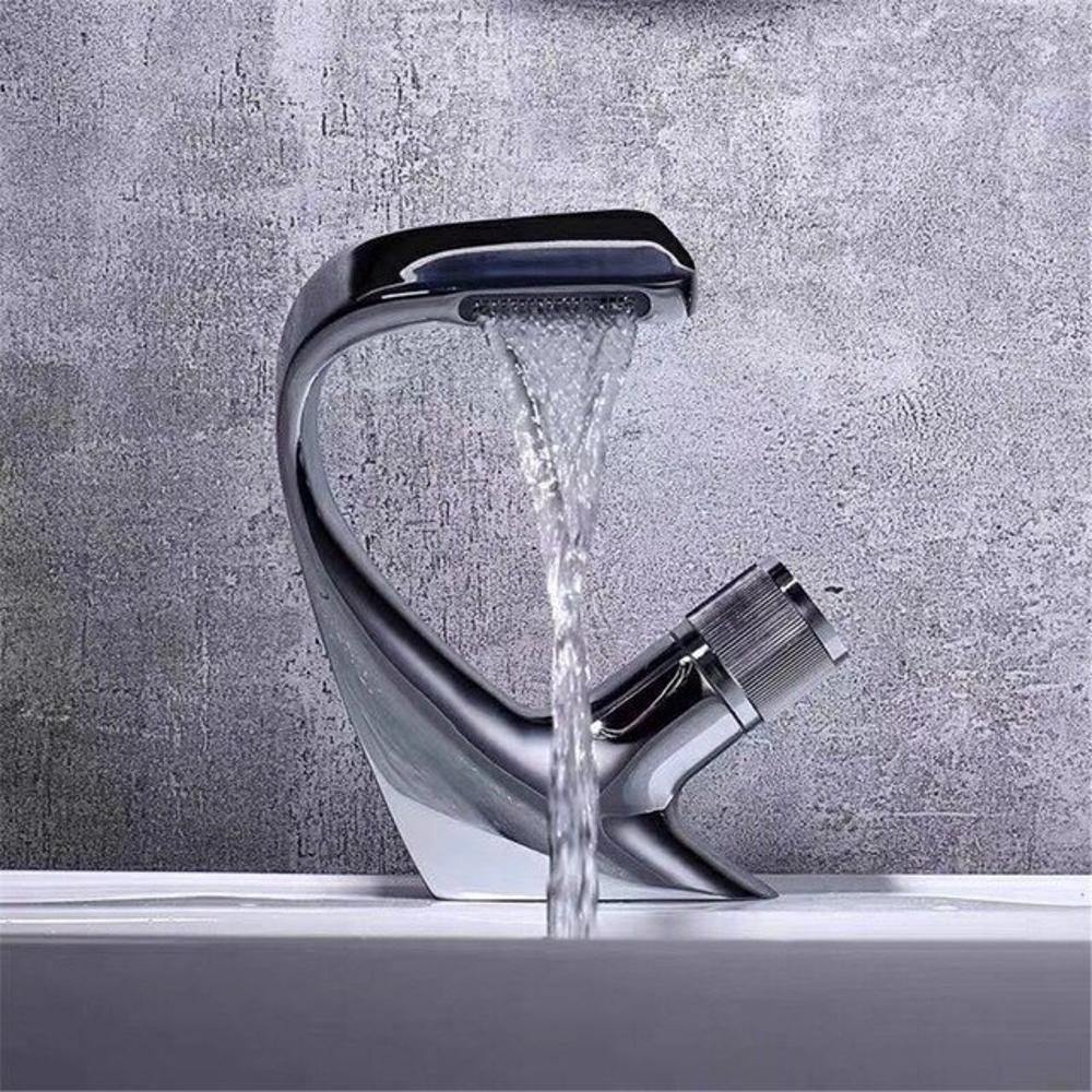AQUACASCADE Miscelatore da bagno – Moderno miscelatore a cascata in ottone massiccio