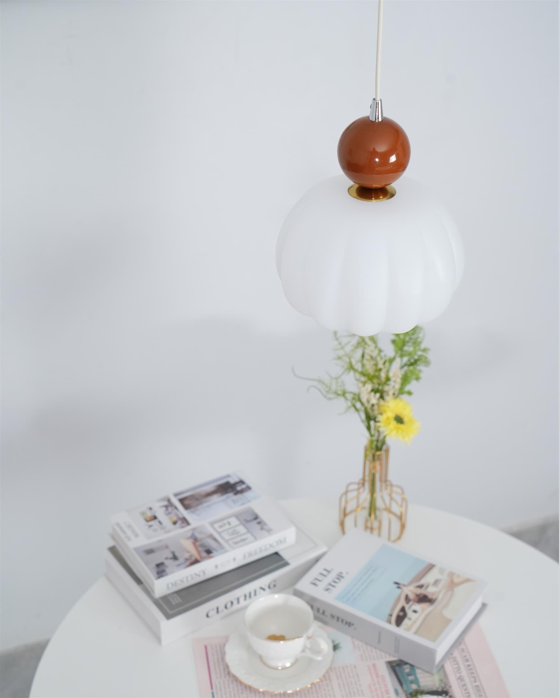 Nuvola calda di luce scandinava