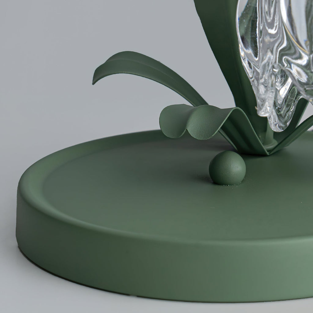 Norellea | Lampada da Tavolo in Vetro Floreale con Base Verde e Illuminazione G4