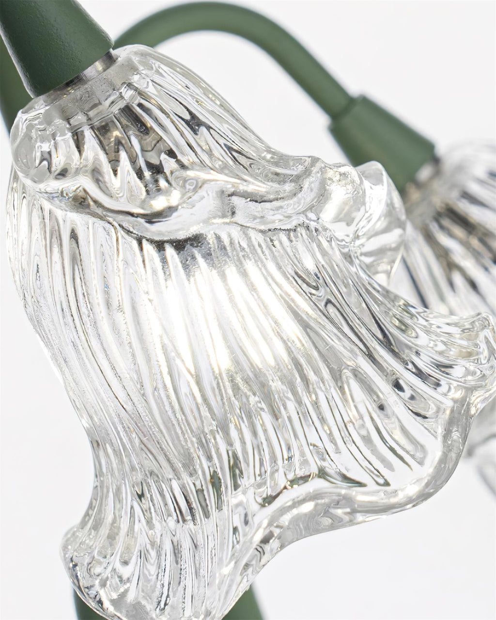 Norellea | Lampada da Tavolo in Vetro Floreale con Base Verde e Illuminazione G4