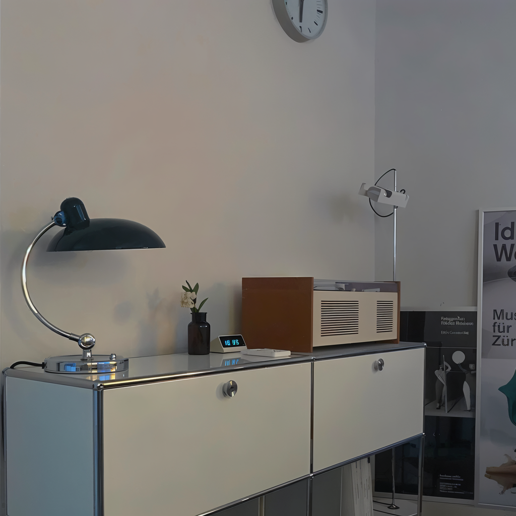 NostaChic | Lampada da tavolo in ferro vintage regolabile per scrivania e angoli lettura