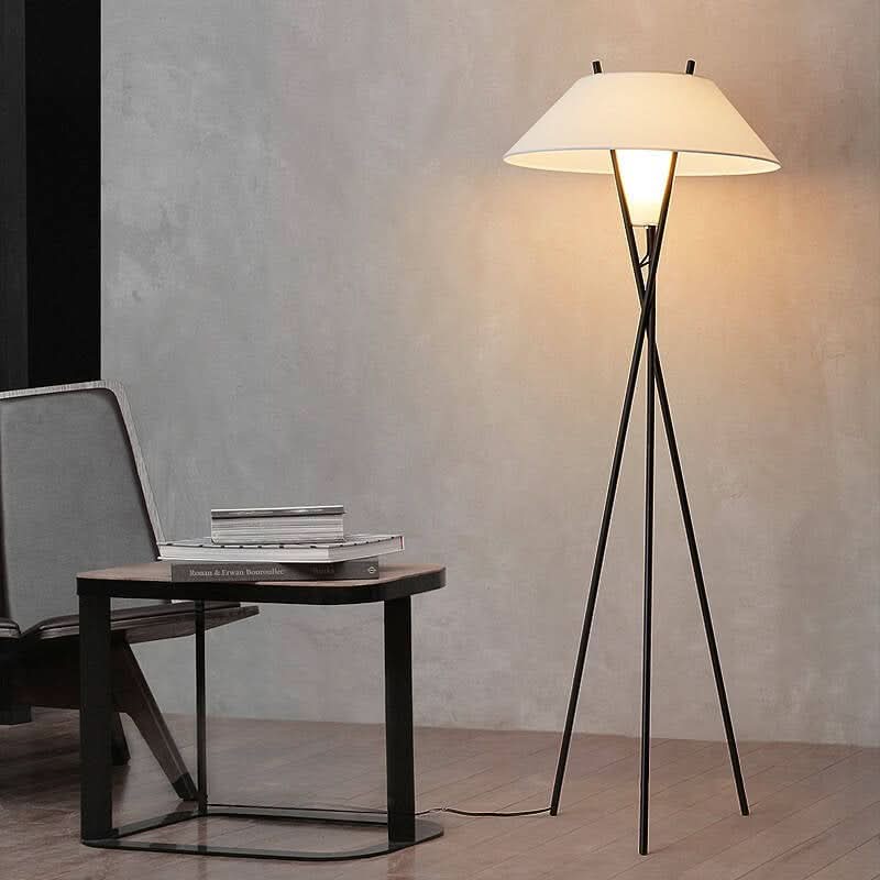 Lampada da Terra Moderno con Ombra in Tessuto – Jubilee