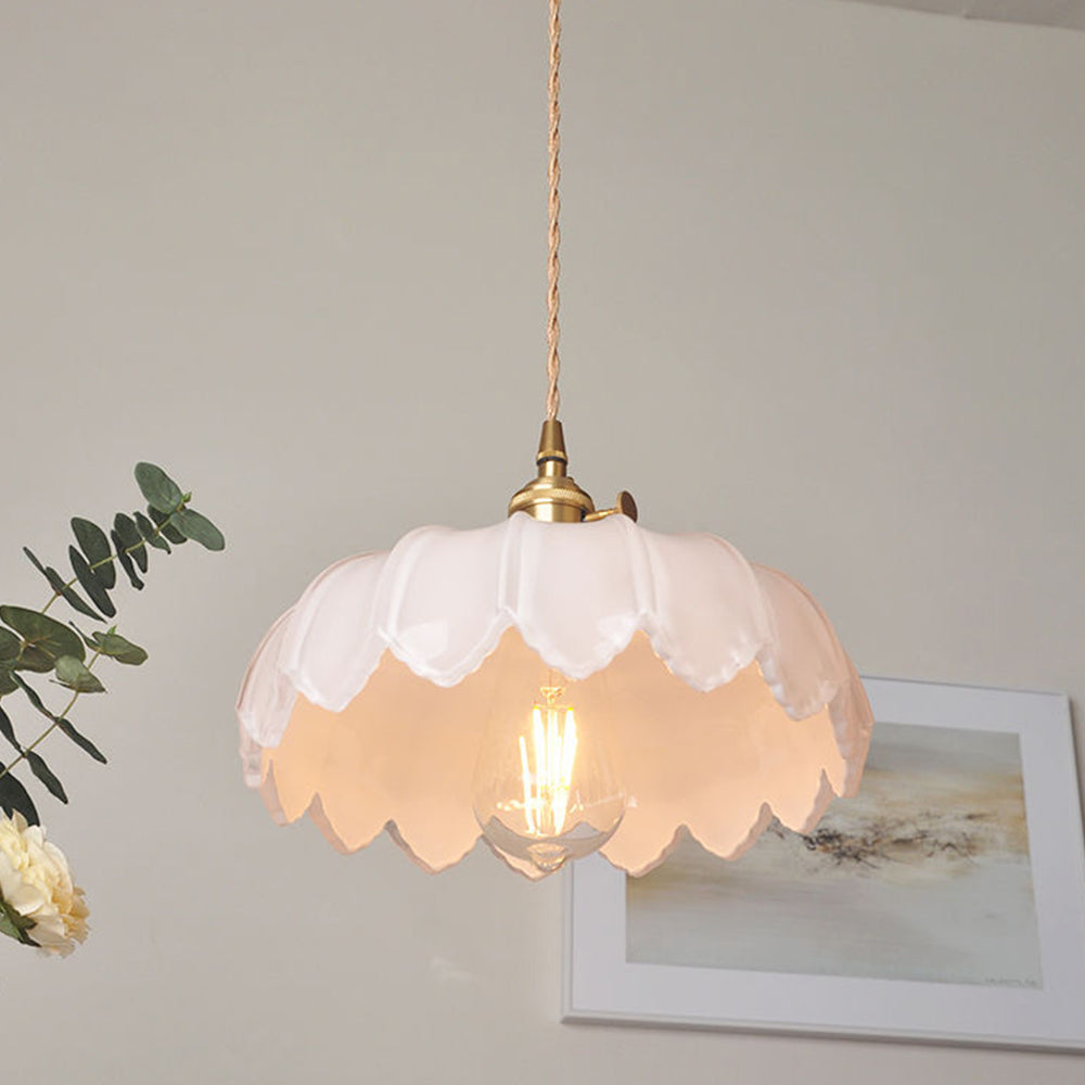 Luce in vetro che incanta per i dettagli!