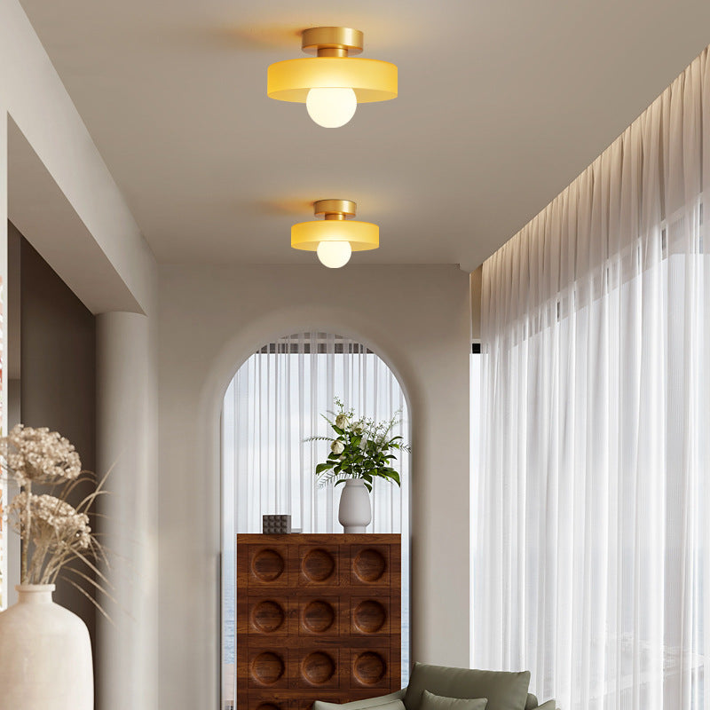 Lampada da soffitto in vetro Bauhaus con paralume rotondo