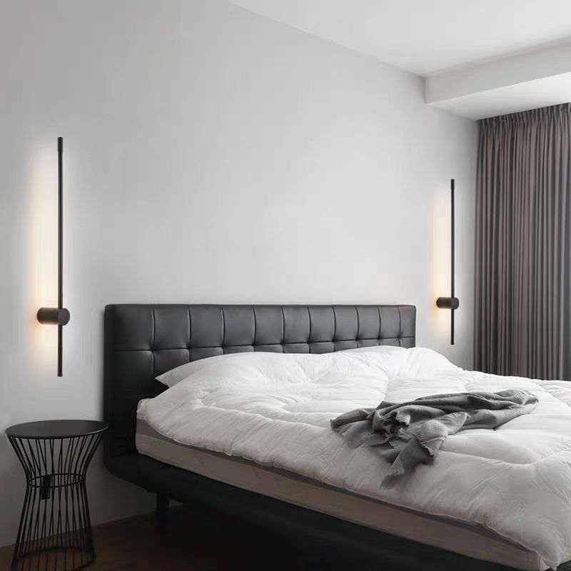 Aurevia | Applique LED Minimalista con Struttura in Ferro Elegante e Illuminazione Ambientale Morbida