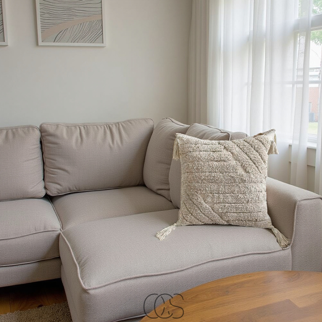 Cuscino Decorativo Beige con Texture e Frange