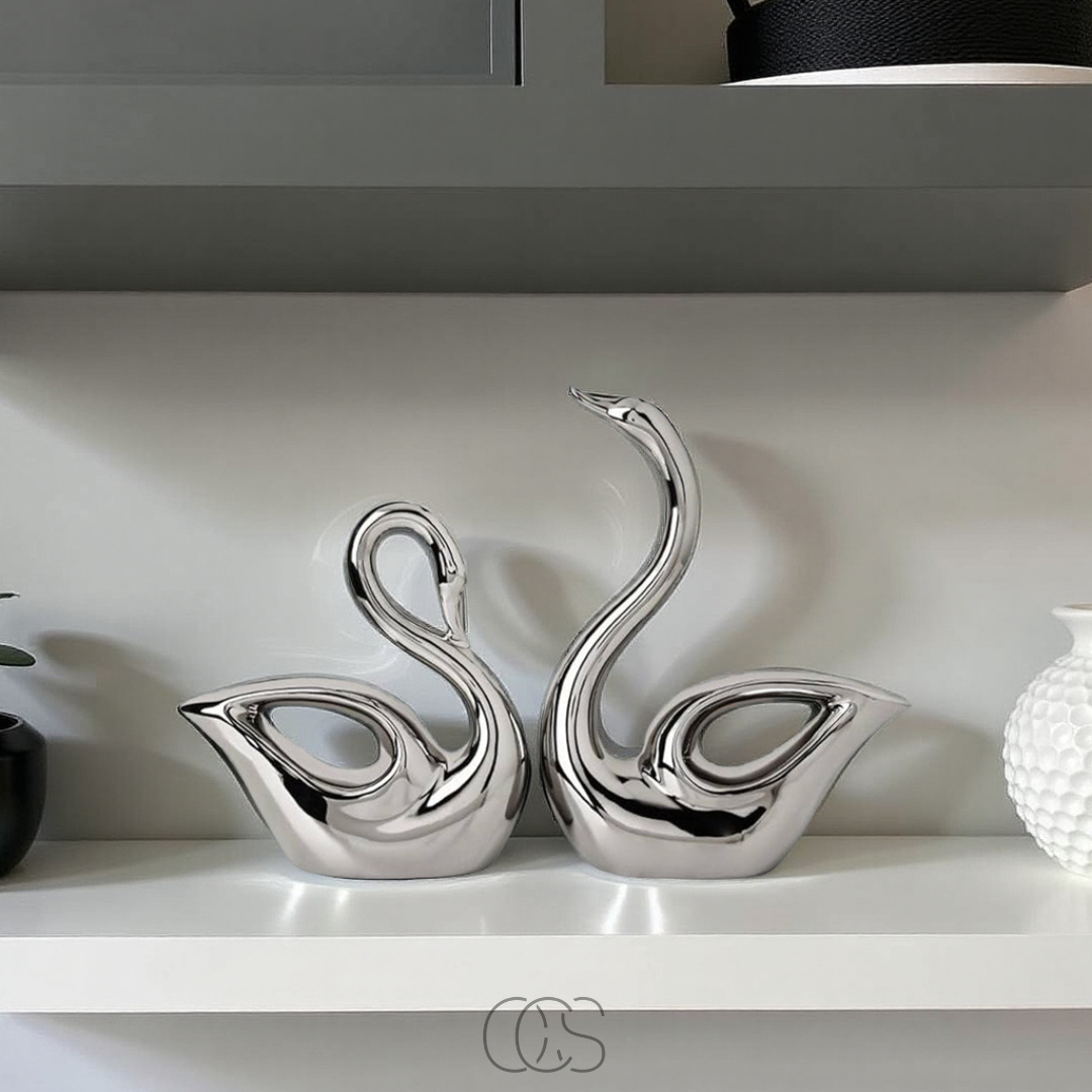 Scultura in Ceramica a Forma di Cigno