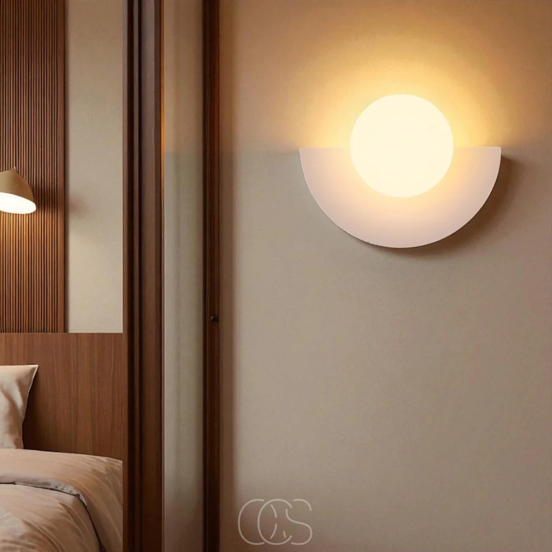 Applique a Muro Semicircolare Nordica – Design Scandinavo