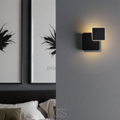 Lampada da Parete Nera – Design Cubico Doppio con LED Bianco Caldo