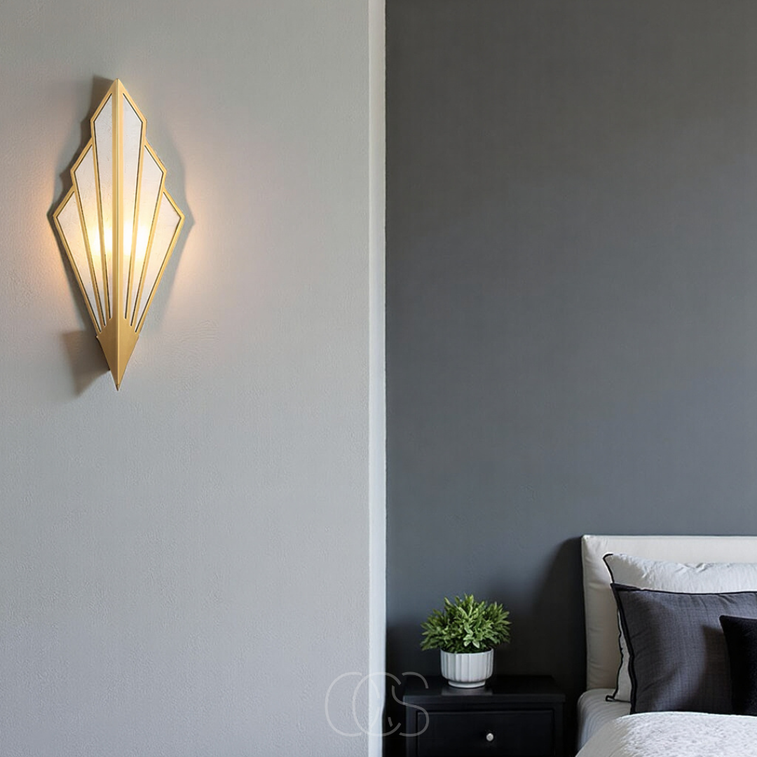 Applique con design geometrico a diamante