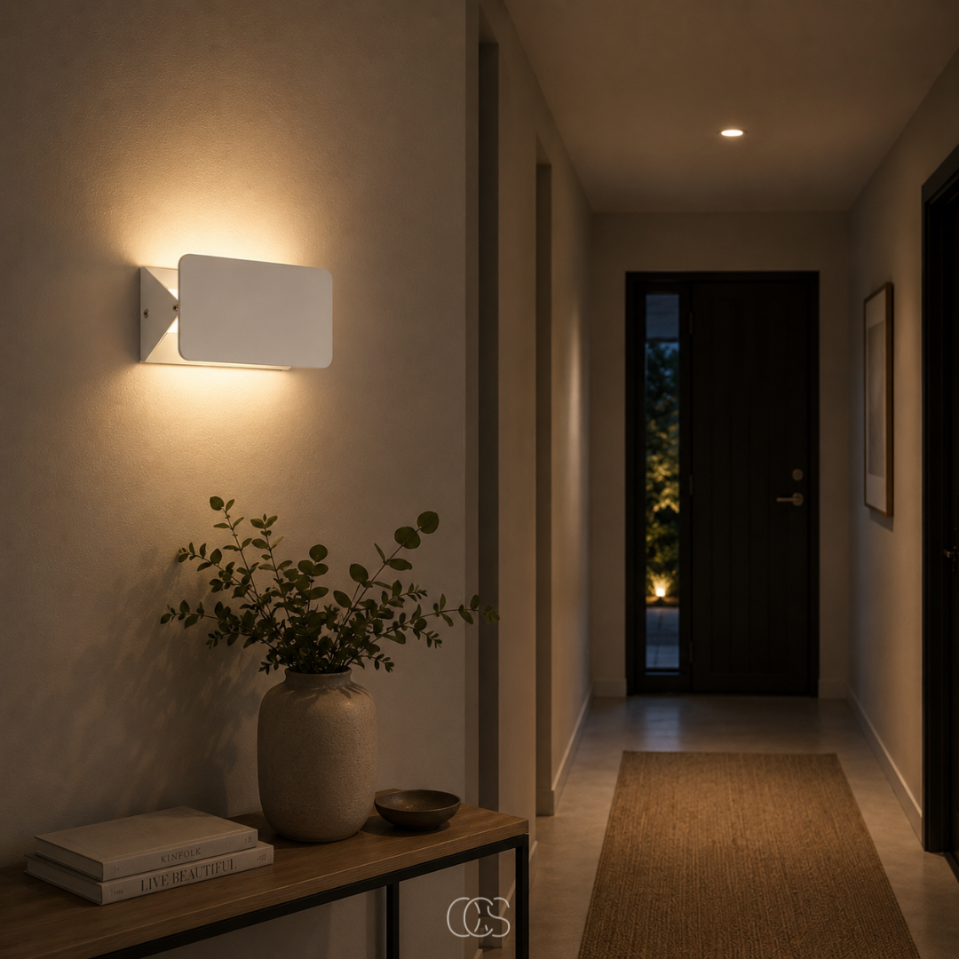 lampada da parete LED Chia Moderna Bianca - Paralume Rotante 270° - Design Minimalista
