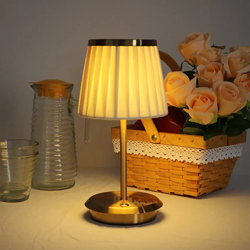 LumiÉclat – Lampada da tavolo ricaricabile nera e dorata con LED dimmerabile e controllo touch