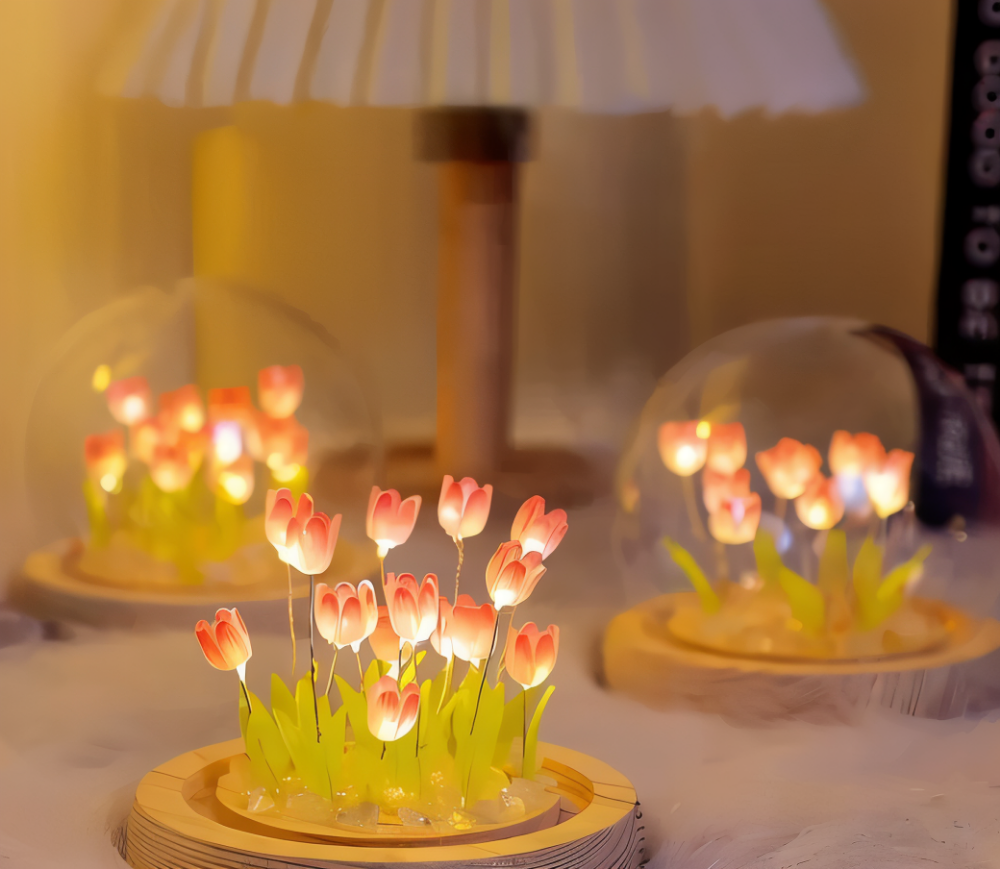 ArtifiTulip – Affascinante lampada da tavolo LED fai-da-te con tulipani e cupola di vetro