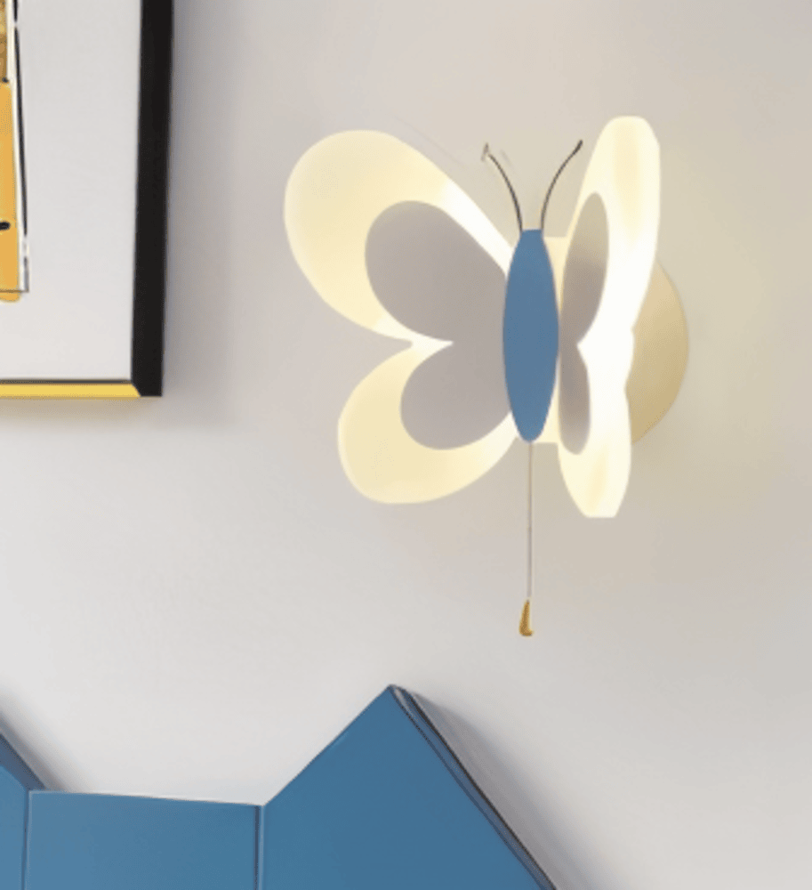 LumaFly – Lampada da Parete LED Colorata con Design a Farfalla in Acrilico