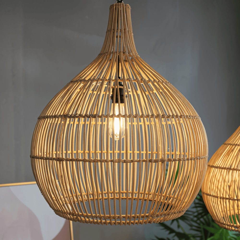 WoveLuxe – Pendente Geometrico in Rattan dal Design Naturale