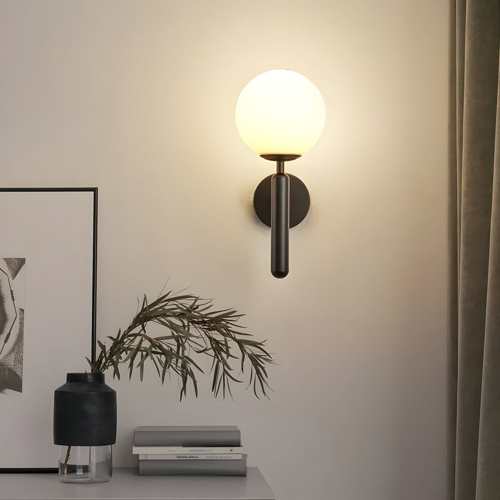AuréLight – Applique in Rame con Design Rotondo e Illuminazione LED Calda