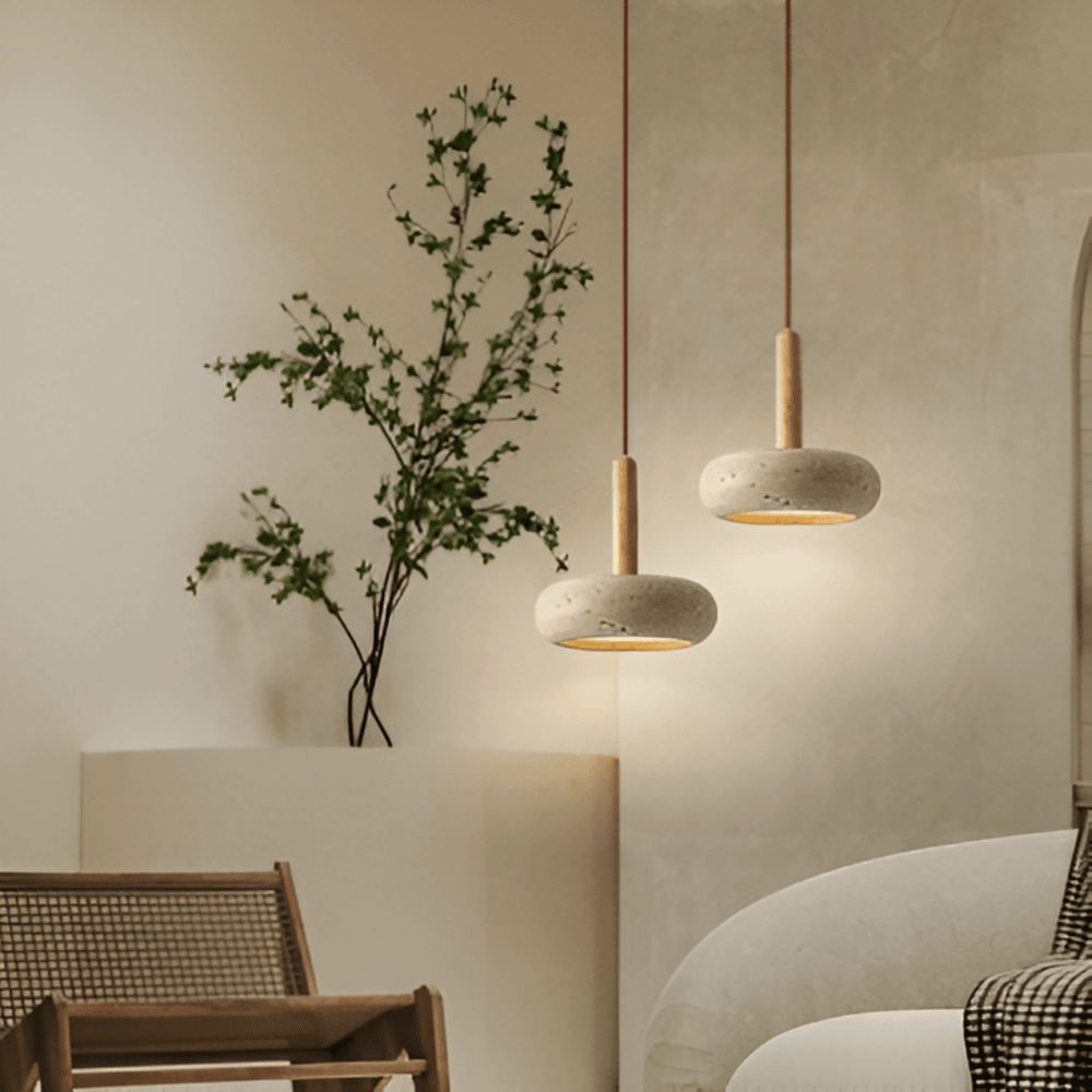 CreamTravertine – Lampada a sospensione naturale in travertino e legno