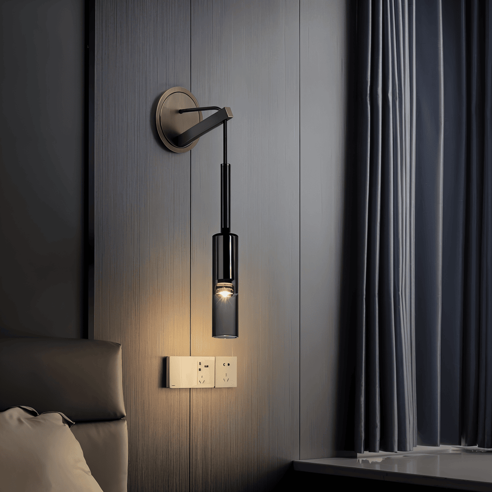 SmokyGlow – Applique da Parete Grigio Cristallo | Design Minimalista in Vetro Fumè con Illuminazione LED Calda