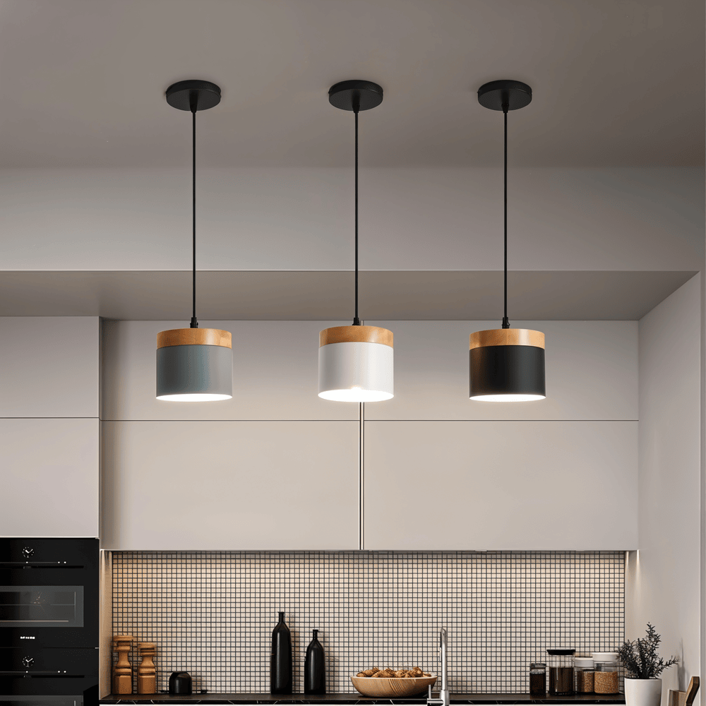 Cylinder Chic – Lampada a Sospensione in Metallo e Legno Caldo