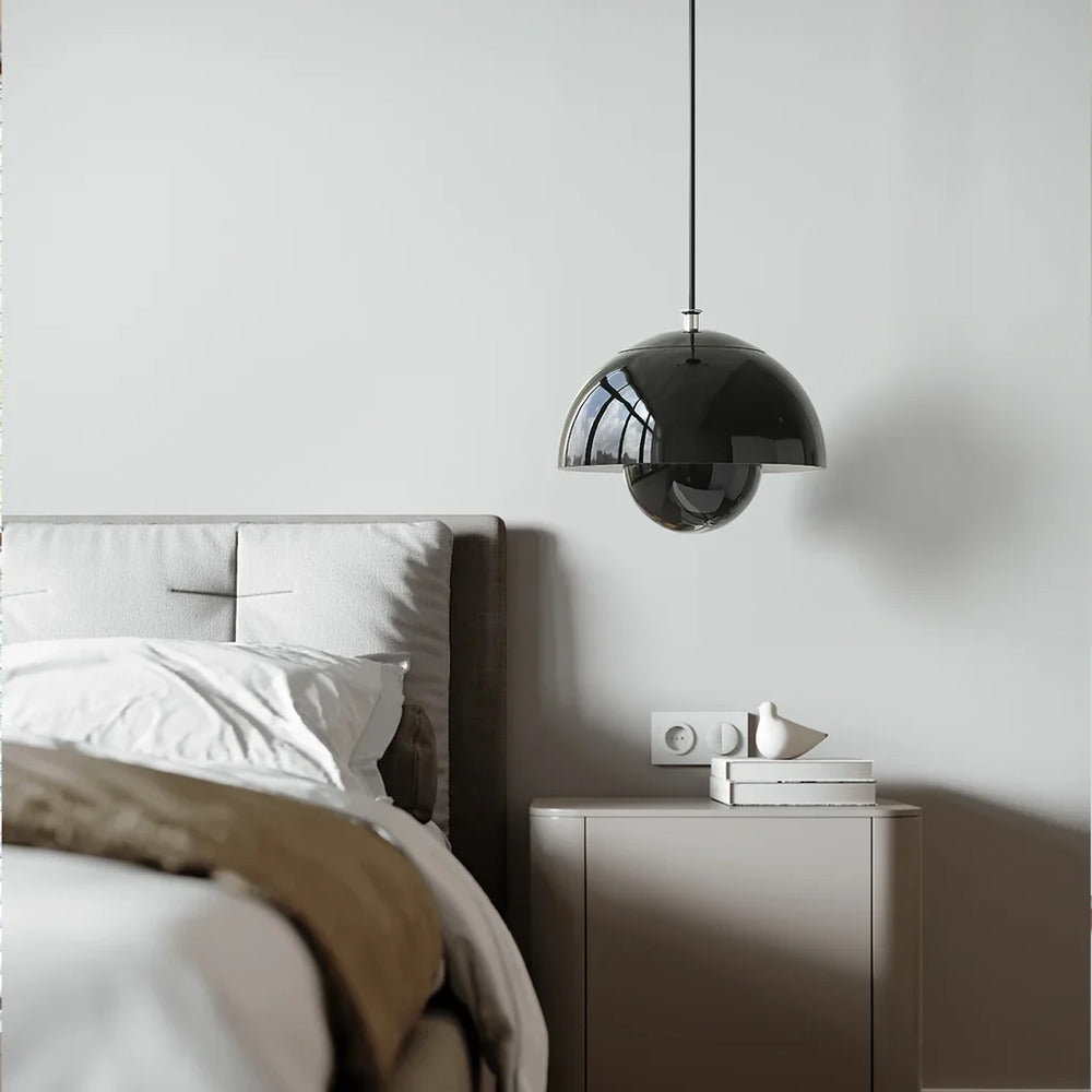 Floréal – Lampada a sospensione in metallo nordico a forma di fiore in design retrò