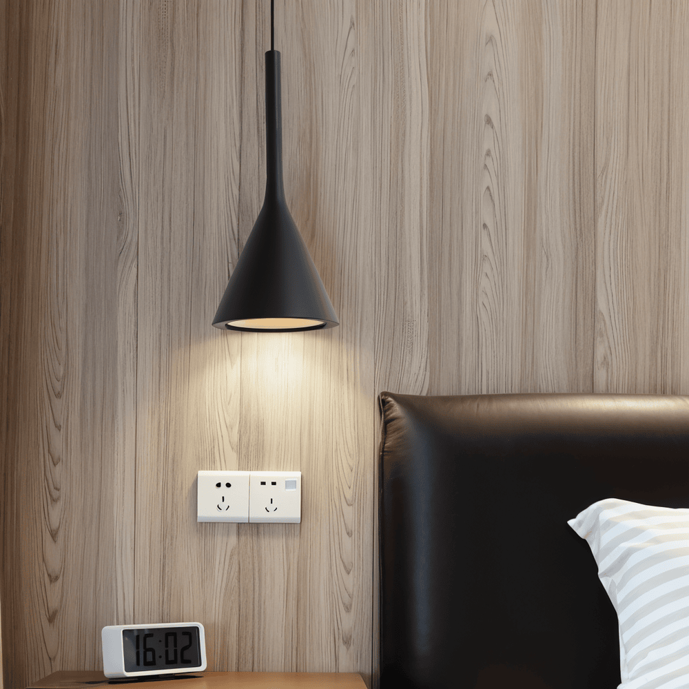 NordCone – Lampada a sospensione con design nordico moderno