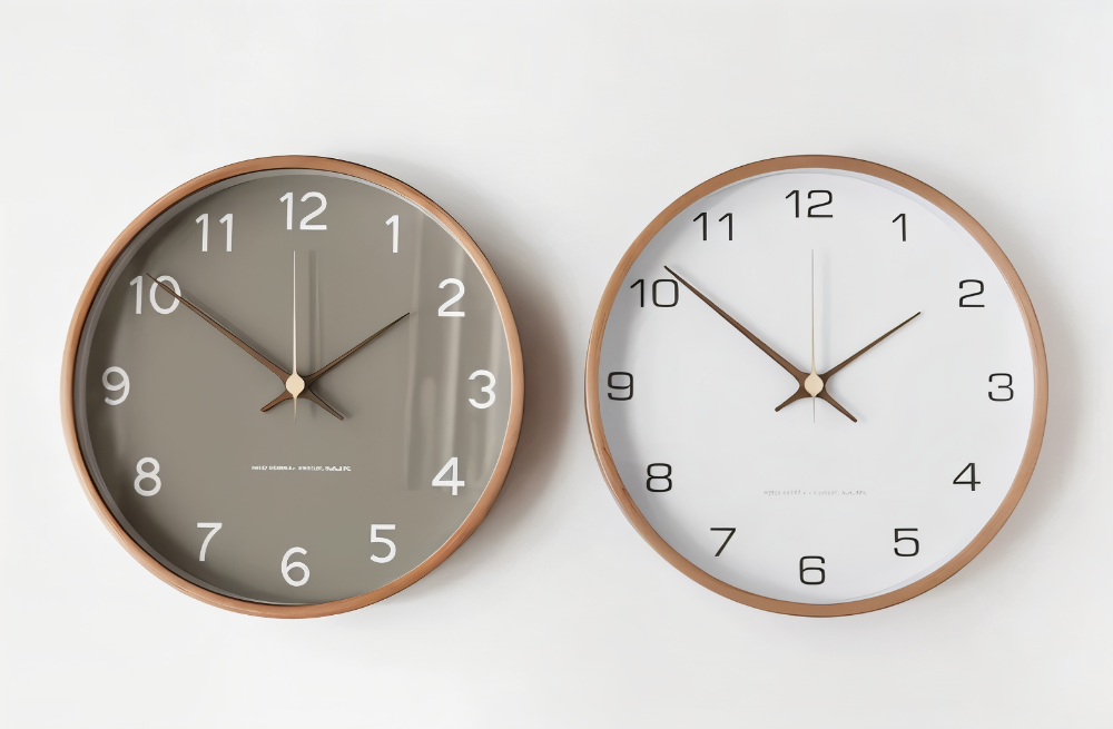 TimberOrb – Orologio da Parete Rotondo in Legno con Meccanismo Quarzo Silenzioso