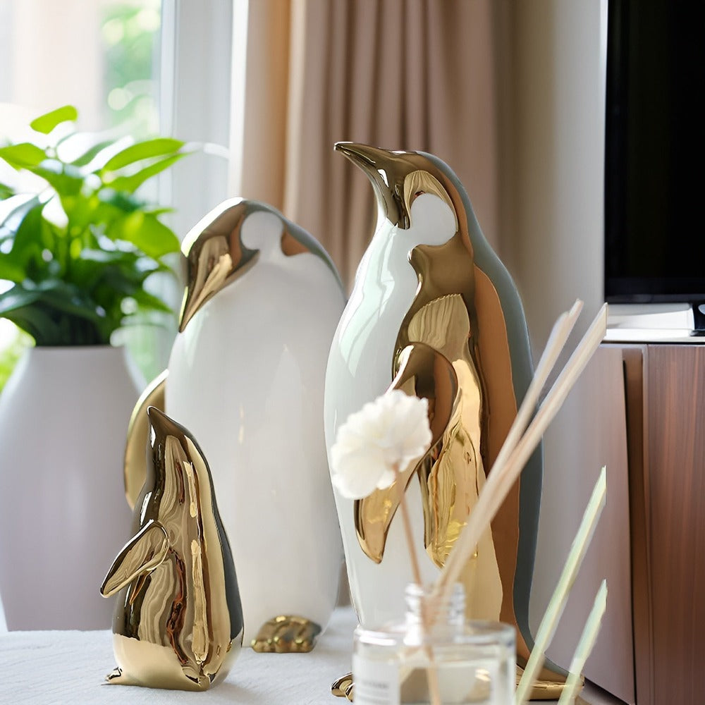 Scultura GuldPingu – Figura di Pinguino in Ceramica Esclusiva dal Design Moderno
