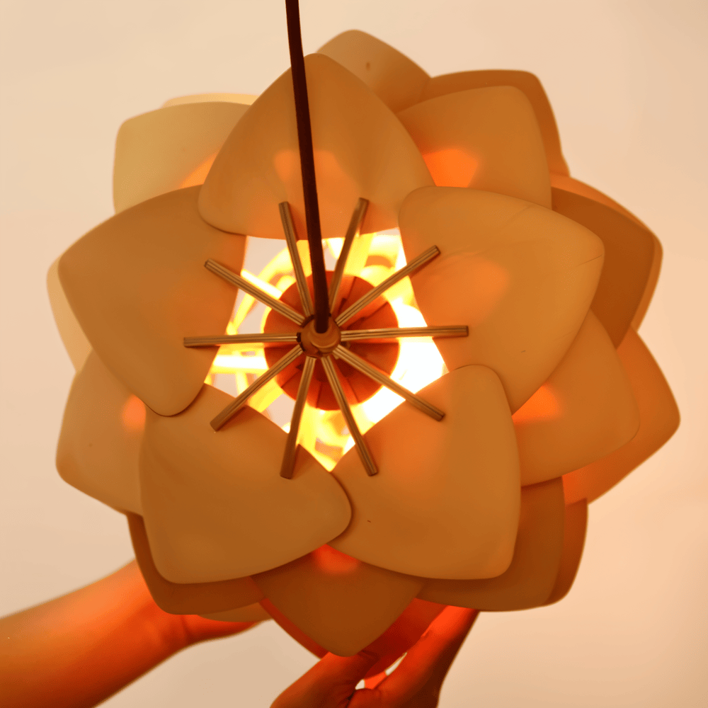 PineGlow – Lampada a sospensione rustica in legno fatta a mano