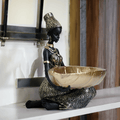 Scultura NyckelMuse – Figura Esotica in Resina con Elegante Organizzazione delle Chiavi