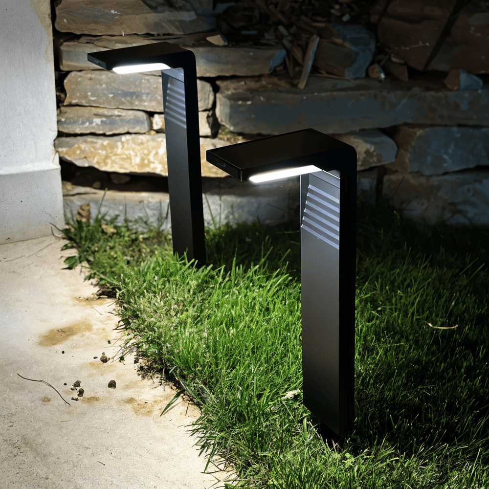 LumaBend Solar – Lampada Solare Resistente alle Intemperie a Forma di L per il Giardino