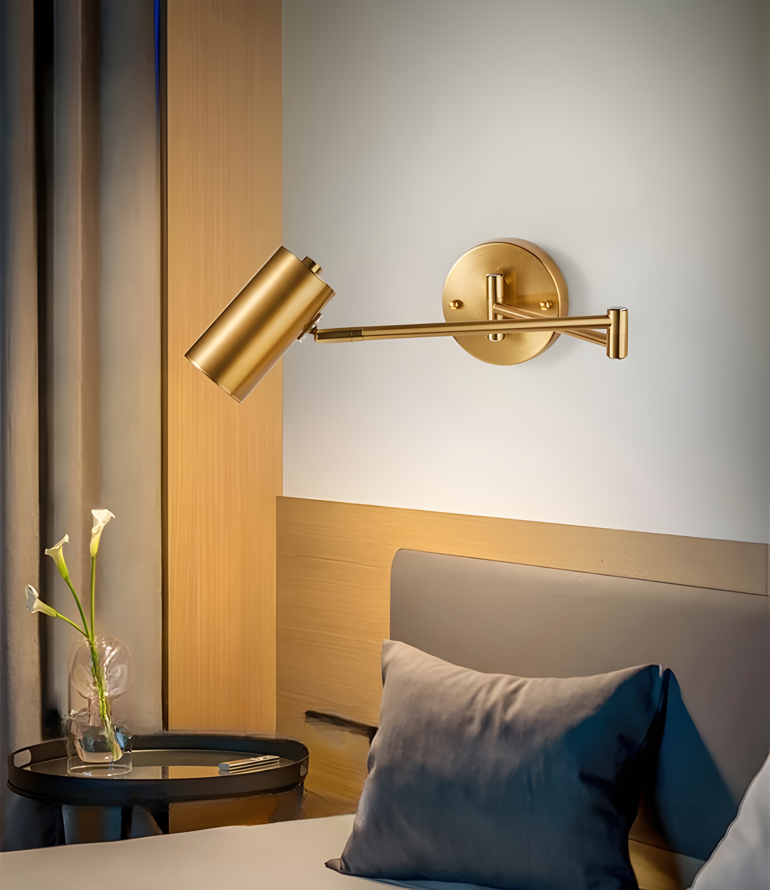 FlexaLume – Lampada da Parete Regolabile in Oro e Nero per Camera da Letto e Lettura