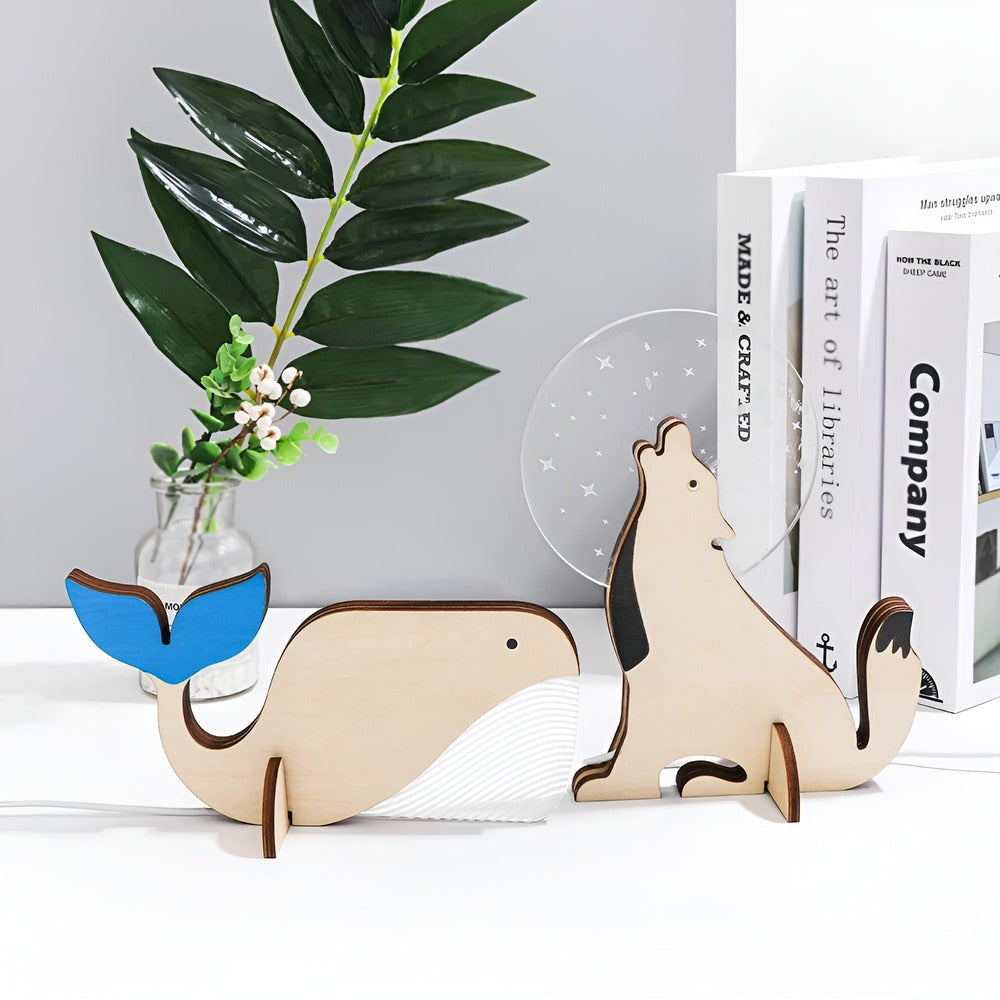Wildlife – Lampada da tavolo in legno e acrilico con LED Notturno per Bambini